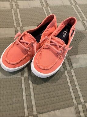 Sperry Coral - No Box